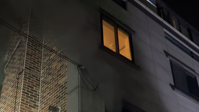 대구 달성군 다가구주택 화재···2명 중상·수십 명 대피