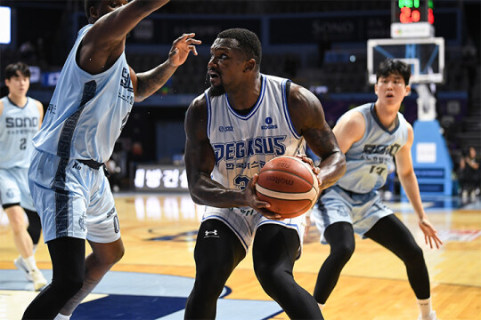 프로농구 하위권 대혼돈···한국가스공사, '새해 첫 승+ 순위 상승' 동시 노린다