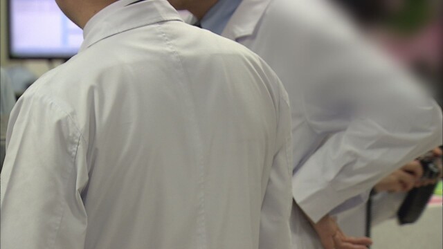 [심층] 정부는 "의사 태부족", 의료계는 "계산법 틀렸다"···의대 증원 두고 다시 불거지는 갈등