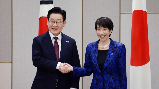 이재명 대통령, 일본 총리 만나 "새로운 미래 향해 함께 걸어가자"