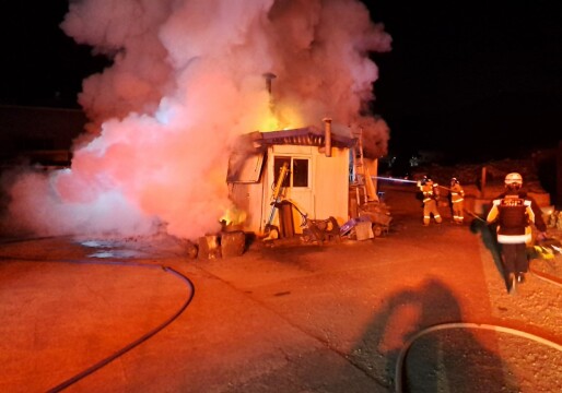 보일러실 화재···이소 가스 폭발로 캠핑객 1명 중상