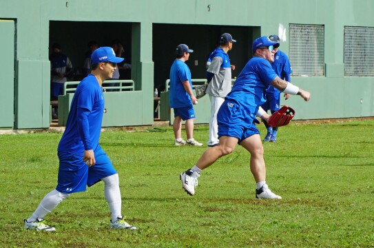 젊은 사자군단 '최형우 효과' 기대된다…삼성 야수조 뜨거운 스프링캠프