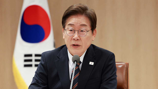 이재명 대통령 "'불로소득' 다주택자 눈물 안타까우신 분들, 청년 피눈물은 안 보이나?"