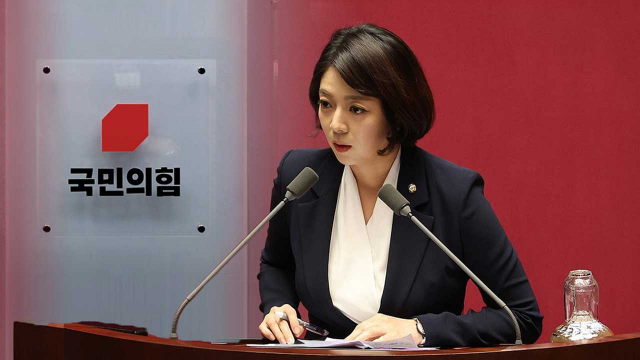 배현진 '당원권 정지 1년' 국민의힘 내부 비판 이어져