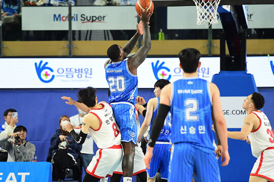 연패 끊고 휴식기 돌입 한국가스공사···치열했던 경기, 고른 활약으로 승리