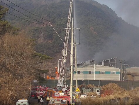 달성 폐기물 재활용 시설에 불…1시간 30분 만에 진화
