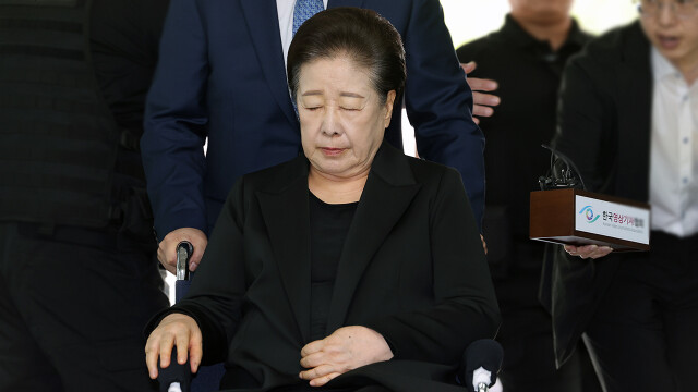 한학자 통일교 총재 구속집행정지 연장 불허.. 21일 구치소 복귀