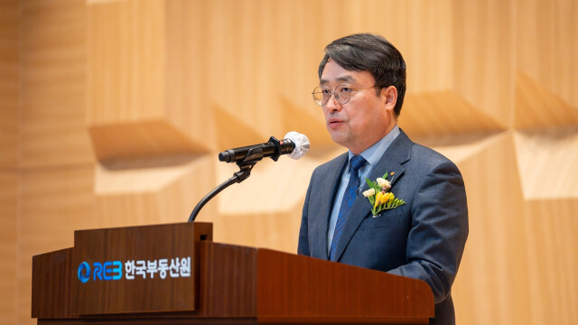 한국부동산원 이헌욱 17대 원장 취임···"국민과 정부를 연결하겠다"