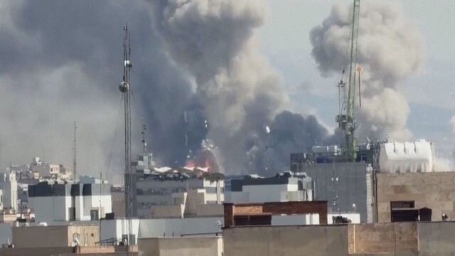 이란 "호르무즈 해협으로 석유 한 방울도 못 지나가"···트럼프 "전쟁, 4~5주보다 더 지속할 능력 있어"