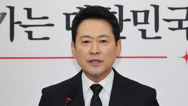 [속보] 장동혁 '결의문 진심만 봐달라, 내부 갈등 끝내야'…후속 조치는 없을 것