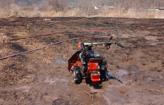 농지 작업 중 농기계 화재…60대 남성 얼굴에 화상 입어