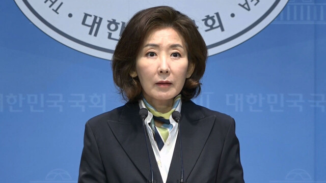 나경원 "이진숙 컷오프? 최전선에서 싸운 투사 내쳐서는 안 돼"