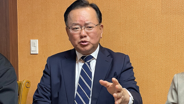 김부겸 "신공항, 국비 빌려서라도 토지 보상부터 빨리 해야···대구 엑스코→박정희 컨벤션센터? 고민 중"