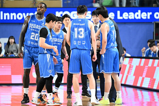 [스포츠+] "꼴찌는 가까스로 면했지만"···한국가스공사, '봄 농구 진출' 실패의 3가지 이유