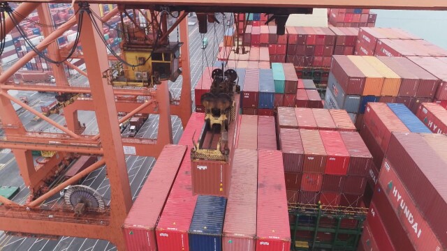 4월 초순 수출 252억 달러 '역대 최대'···반도체 152.5% 급증