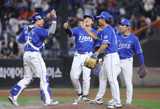 "적시타 없는 승리" 대역전극 삼성라이온즈…'불펜의 힘' 이승현 3승, 김재윤 4세이브