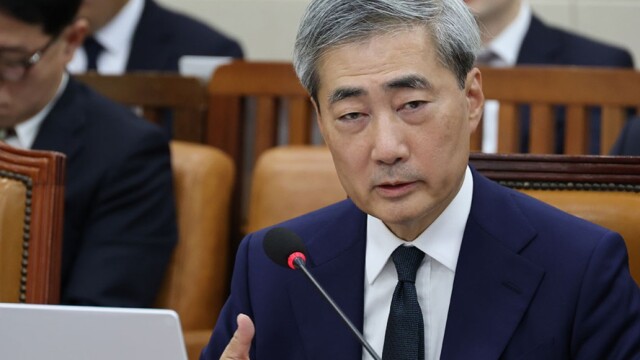 재경위, 한국은행 총재 후보 신현송 청문보고서 채택 또 불발···야당 "장녀 불법 확인, 채택 불가능"