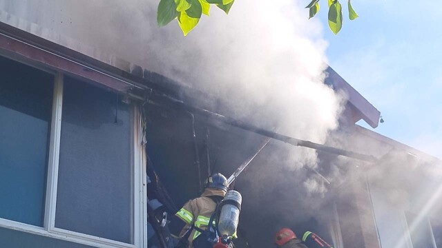 경북 경산 식품 공장 기숙사서 불···40여 분 만에 꺼져