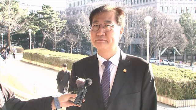 [속보] 특검, '내란 가담 혐의' 박성재 전 법무부 장관에 징역 20년 구형