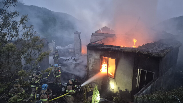 '건조특보' 속 새벽에 대구 달성군 주택에서 화재···40여 분 만에 진화