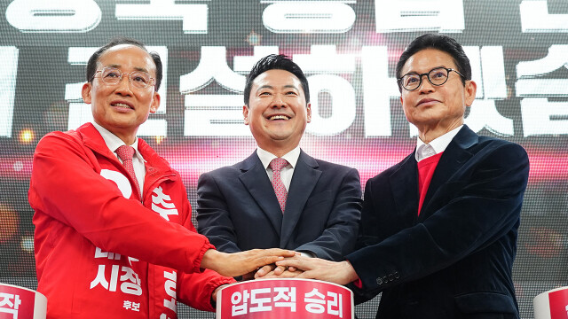 국민의힘, 추경호 선거사무소 개소식에 모여 세 과시···"대구가 중심 잡겠다"