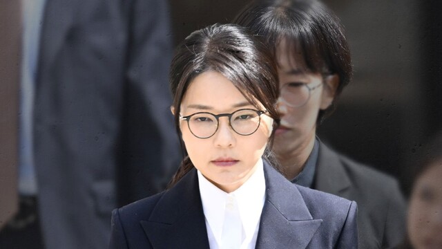 '윤석열 관저 이전 의혹' 김대기·윤재순 구속···"'김건희 친분' 21그램에 28억 예산 불법 전용"