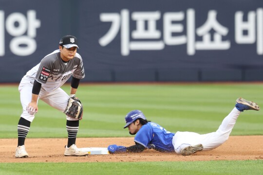 '3위' 삼성라이온즈, '4위'는 턱밑'·달아난 '2위'···타선 침묵과 함께 2연패
