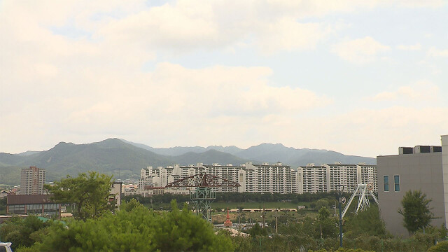 경북 남서 내륙 저녁까지 소나기⋯16일도 더워