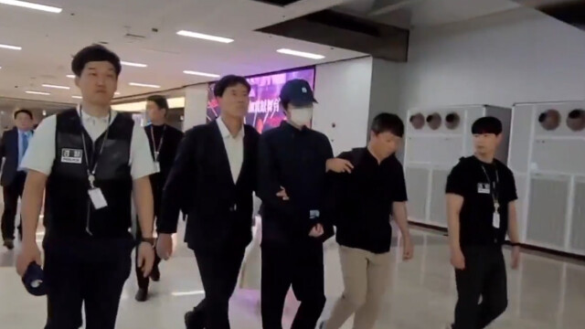 국내 최대 불법 만화 사이트 '마나토끼' 운영자 구속···'범죄인 인도조약' 일본인 국내 송환 첫 사례