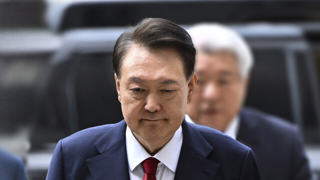 범여권 "윤석열 선거법 당선 무효형, 거짓말로 대권 갈취"···국민의힘 "민주당 당사부터 파는 것이 우선"
