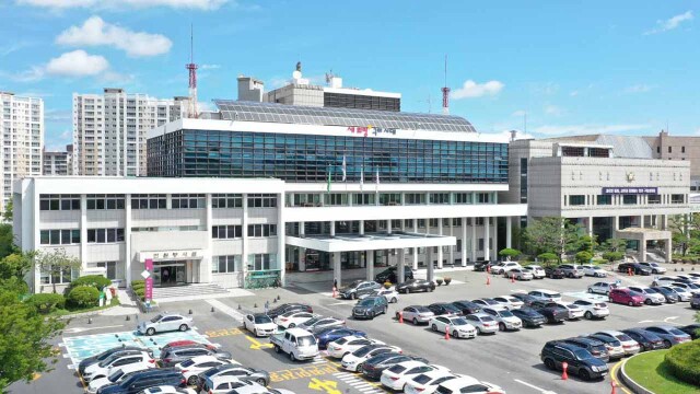경북 구미 일부 지역, 수도관 파열로 단수···무더위에 불편 겪어