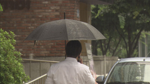 대구·경북 폭염 속 소나기···낮 최고 31~33도