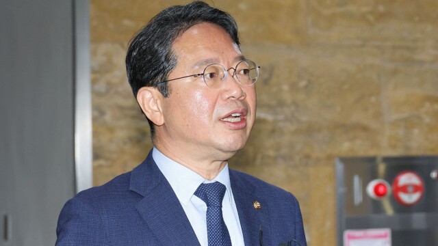 김승원 법무부 장관 후보자 "법무부 장관은 공소 취소 권한 없어···조작 기소, 국가가 바로잡아야 한다는 국민의 뜻 전달한 것"