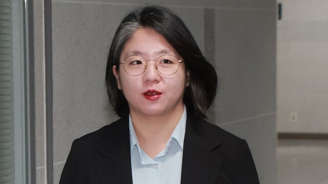 용혜인 "국회의원의 국무위원 겸직은 법률이 허용···욕심 많다는 비판은 새겨들어"