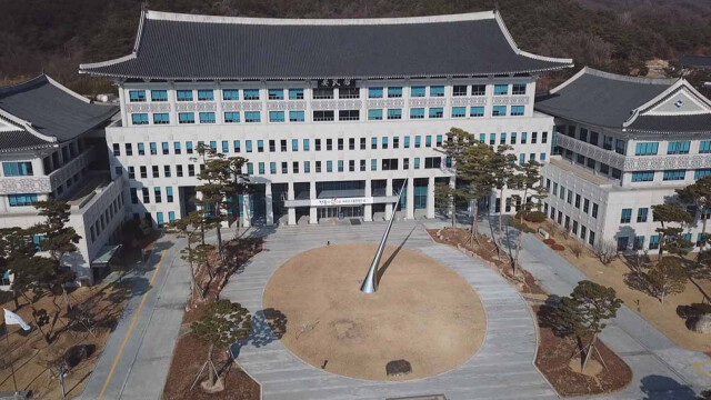 경상북도, 도청 직원 대상으로 출산 지원 늘렸더니 출생아 증가