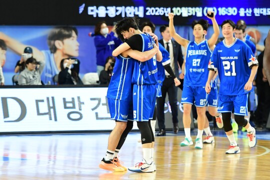 연패 탈출 가스공사 5위 등극…알루마·벨란겔 53점 합작, 빛났던 최승욱 '연장 9득점'
